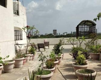Hotel Prince Palace The Green - Nueva Delhi - Patio