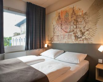 B&B Hotel Schwerin-Süd - Σβερίν - Κρεβατοκάμαρα