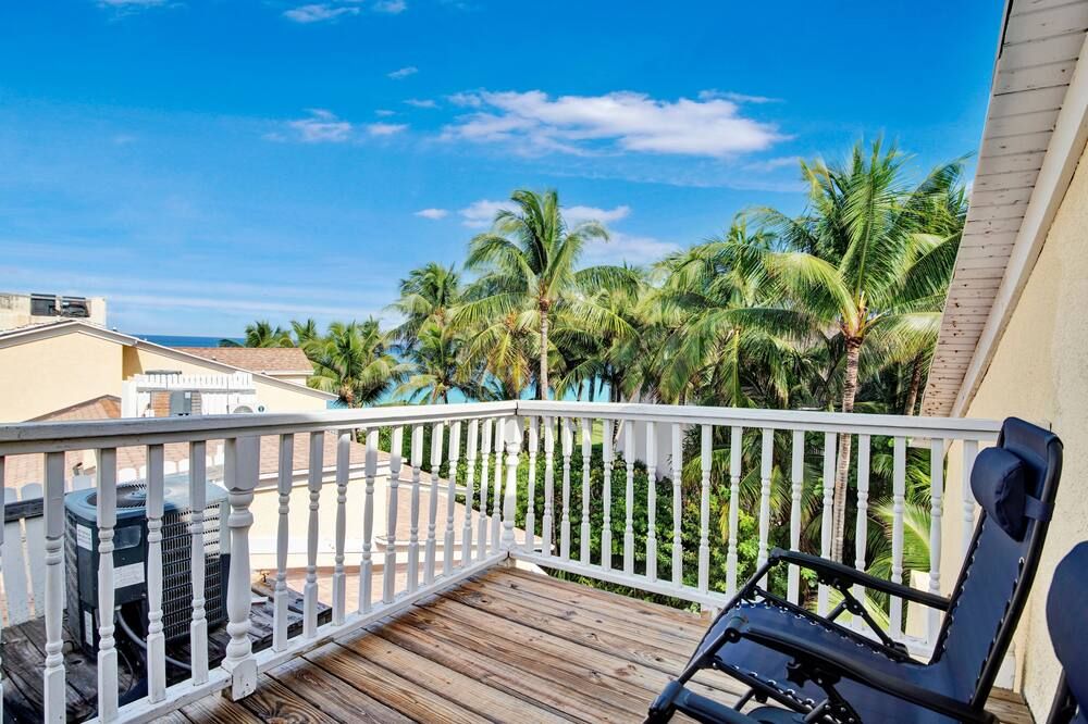 Sunrise Beach Resort - Ocean Blue Villa Paradise Island - נאסאו - מרפסת