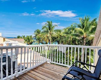 Sunrise Beach Resort - Ocean Blue Villa Paradise Island - נאסאו - מרפסת