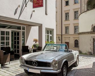 Hotel am Rathaus - Augsburg - Outdoor view
