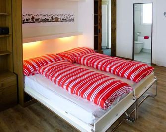 Apartment Petrani by Interhome - Emmetten - Bedroom
