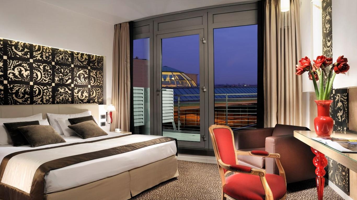 Antony Palace Hotel