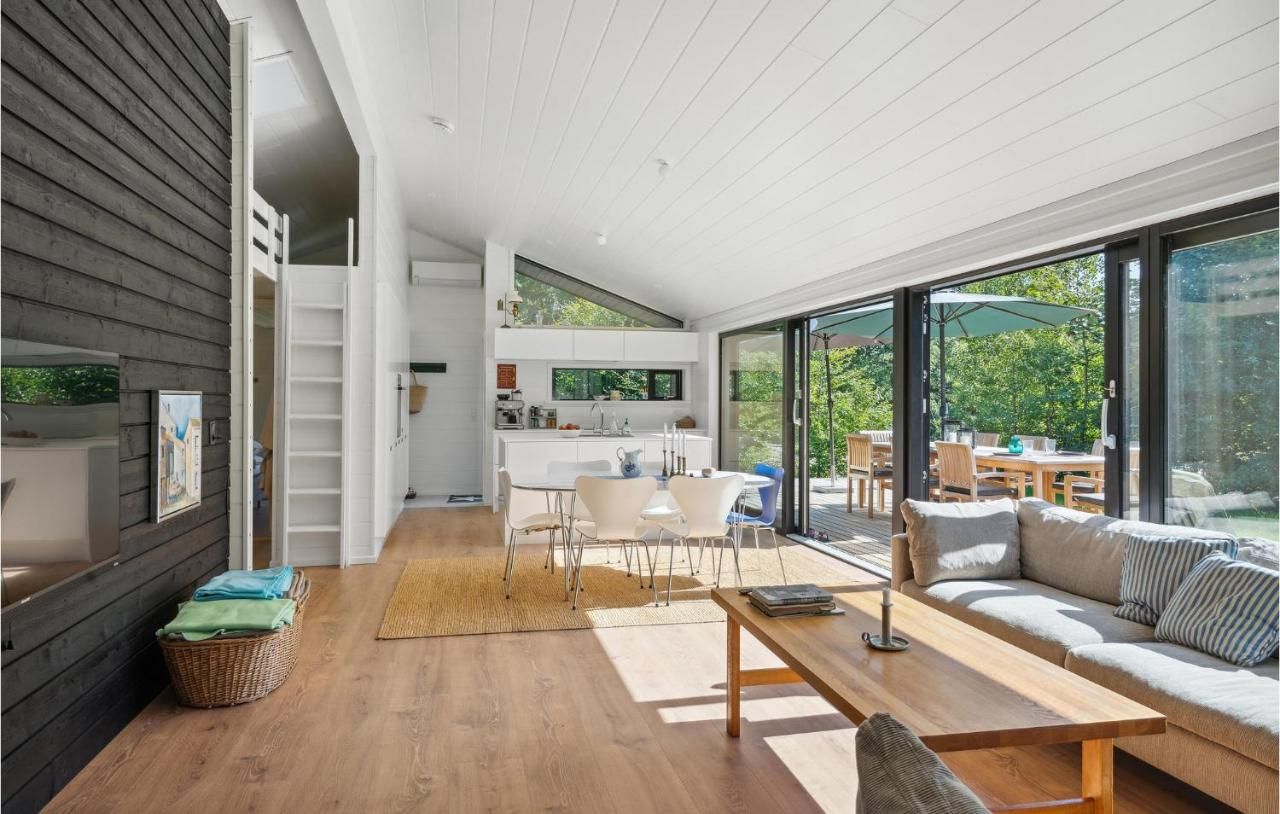 3 Bedroom Amazing Home In Silkeborg – Silkeborg