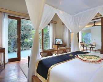 The Sankara Suites and Villas by Pramana - Ubud - Bedroom