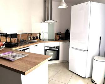 Lovely property in Provence VerteLou Signolet - Bras - Cocina