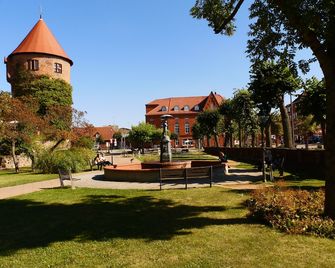 Hotel Zur Eldenburg - Passow