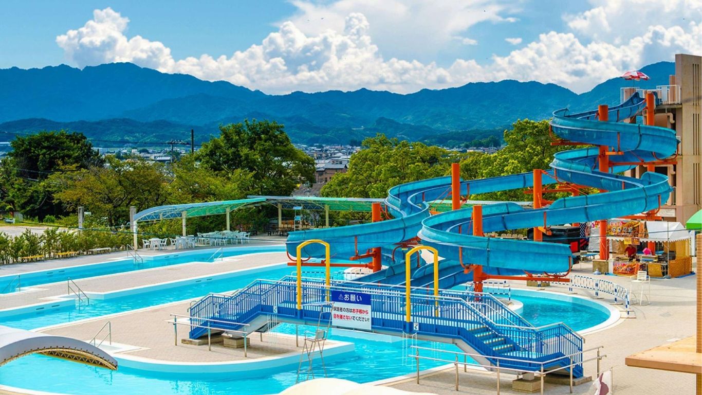 Tresta Shirayama Hotel
