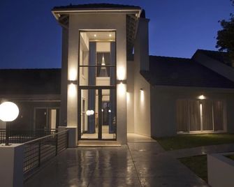 Fauchil Boutique Hotel - Germiston