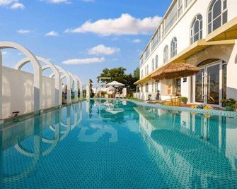 Muguang Hostel - Shanghai - Piscina