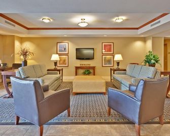 Candlewood Suites Flowood By IHG - Flowood - Area lounge