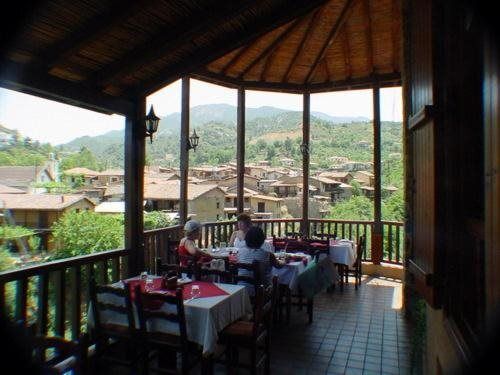 ذا ميل هوتل