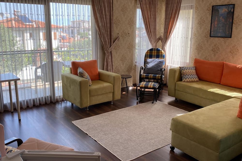 Nilüfer Butik Otel - אייבאליק - סלון