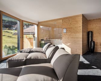 Hotel Antines - La Villa - Wohnzimmer