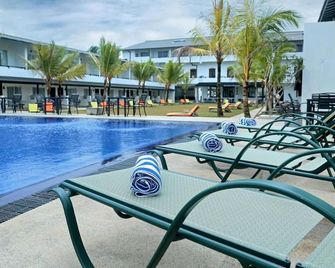 Rathna Beach Wadduwa - Kalutara - Pool