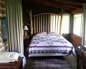 Lakefront Cabin Near Table Rock Lake In - Shell Knob - Bedroom