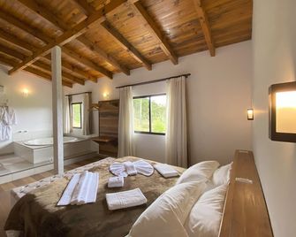 Hibisco Home Hotel - Urubici - Quarto