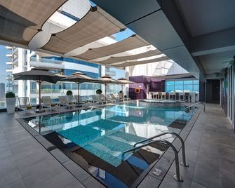 The Act Hotel Sharjah - Charjah - Piscine