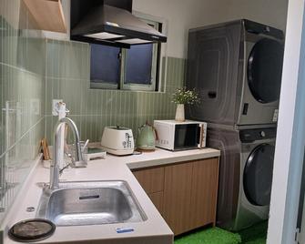 Vax Doroci Stay - Guri - Kitchen