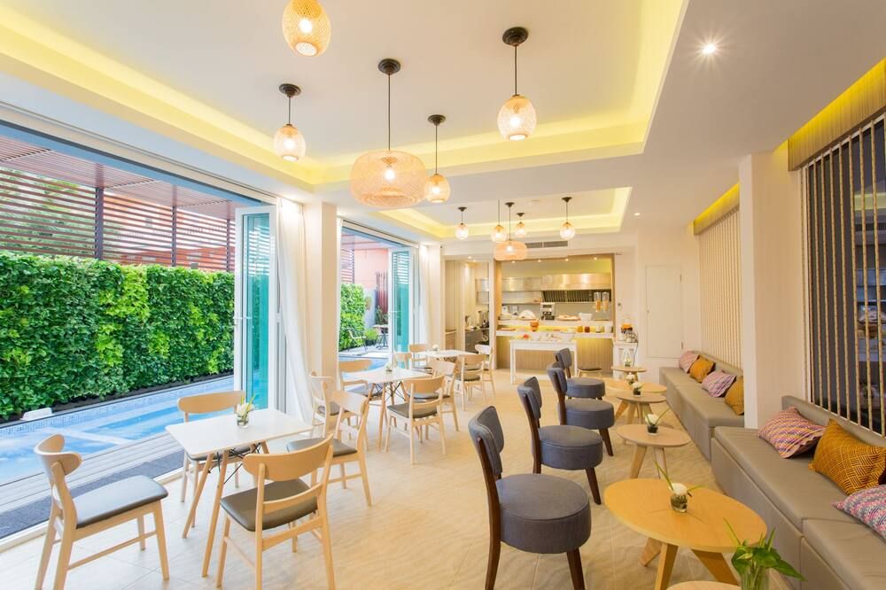 لاريو هوتل كرابي