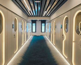 Wostel Málaga - Málaga - Hallway