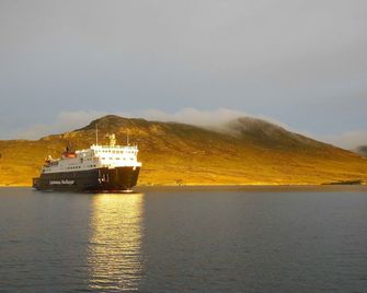 Lighthouse Cottage (Shared Facilities) - Isle of Skye