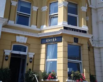 17 Wilmington Square - Eastbourne - Building