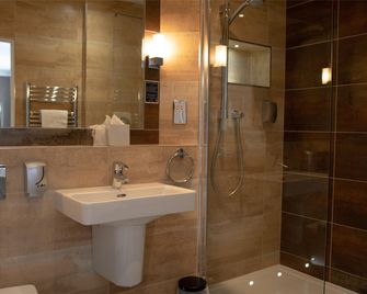 Lion Hotel - Worksop - Bad