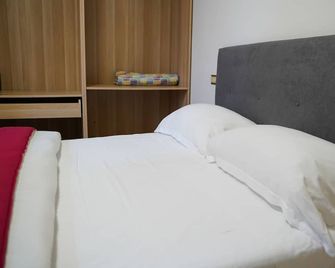 Boccadoro Rooms - Mozzecane - Bedroom