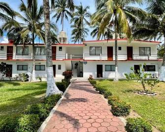 Hotel Mariam - Monte Gordo - Building