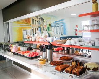 Hotel Encantos De Penedo Alagoas - Penedo - Buffet