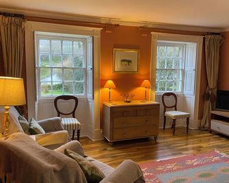 Lovely period Holiday cottage in Peak District with free wi-fi broadband - Buxton - Salon