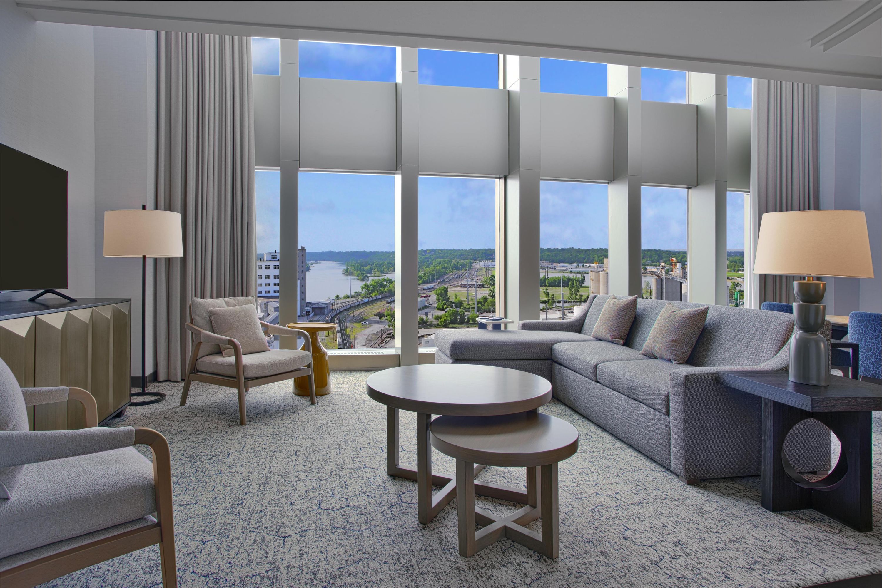 DoubleTree by Hilton Cedar Rapids Convention Complex