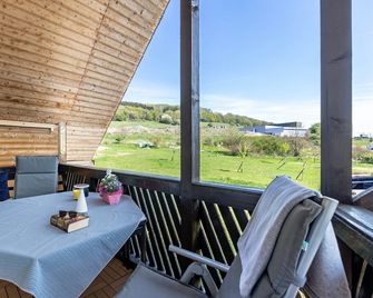 Apartment 'Im Elsetal' with Private Garden, Balcony and Wi-Fi - Plettenberg - Balcony