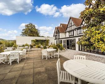 Best Western The Webbington Hotel and Spa - Axbridge - Innenhof