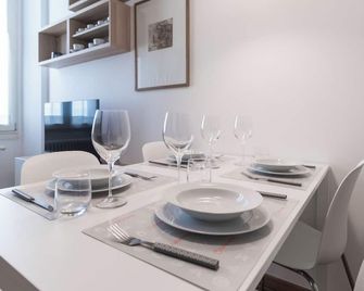 Italianway - Sarpi 10 B - Milan - Dining room