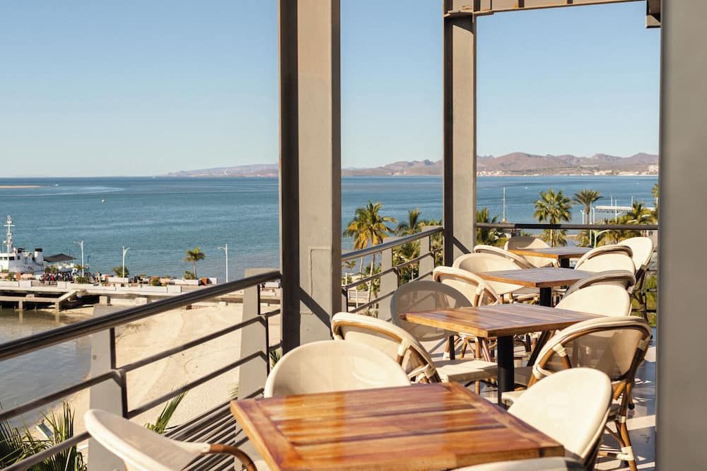 Seven Crown La Paz Malecon - לה פס - מרפסת