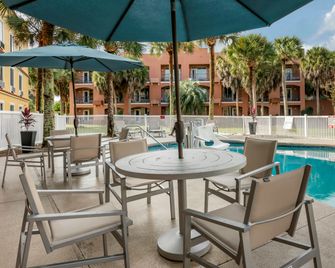 Holiday Inn Express & Suites The Villages By IHG - The Villages - Zwembad