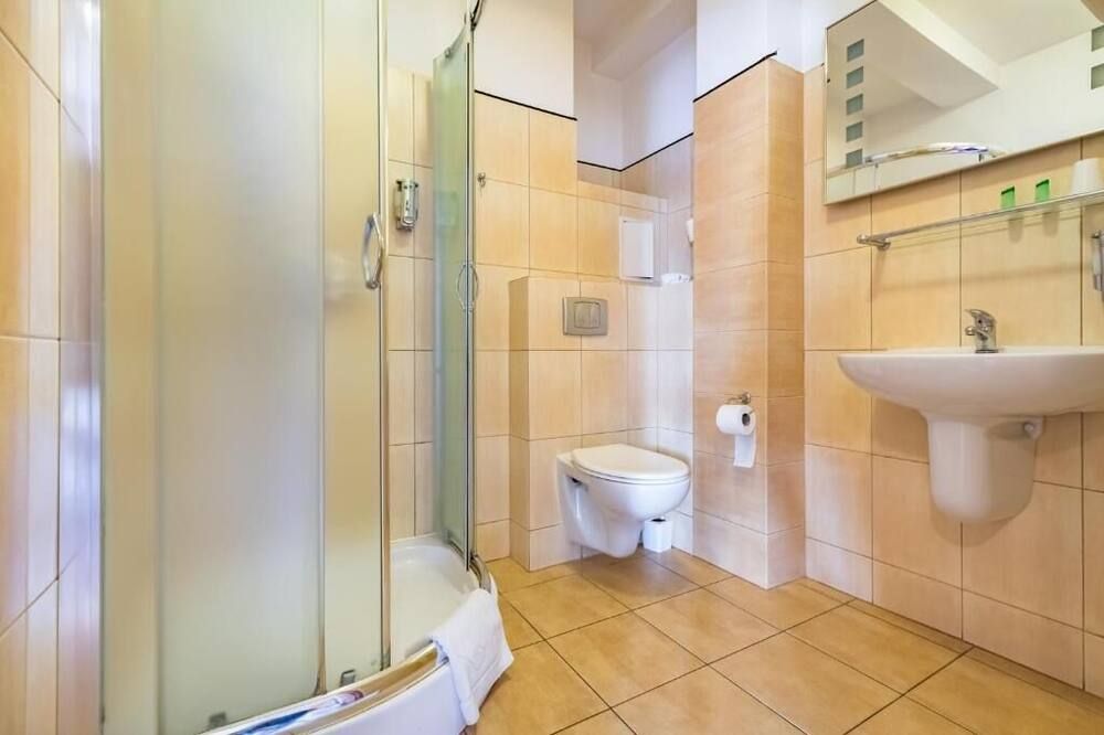 Pod Ratuszem - Rzeszów - Bad