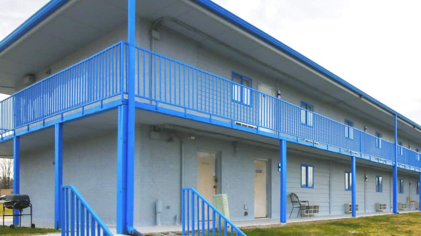 Marshall Lodge By OYO Hwy 65