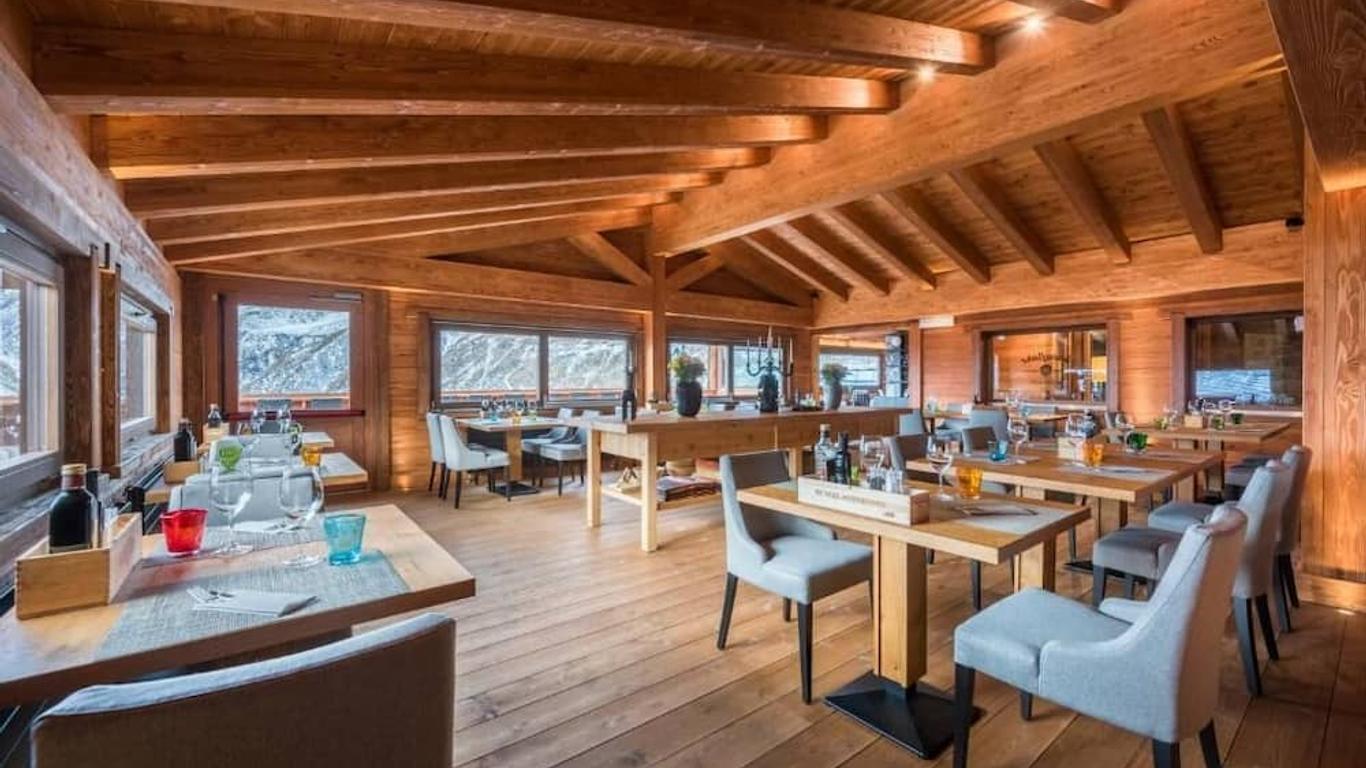 فندق برينسيبي ديلي نيفي