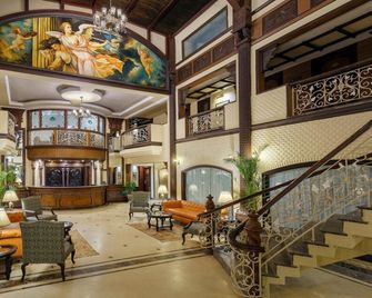 The Golden Palms Hotel & Spa - Mussoorie - Lobby