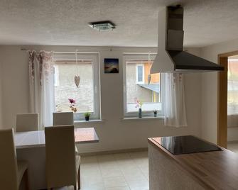 Vacation apartment - Naumburg - Dining room