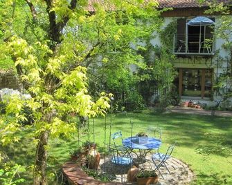 Gemütliche Fewo mit Schwedenofen für kühle Tage - Schwandorf - Patio
