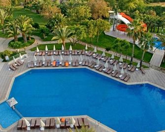 Aventura Park Hotel - Okurcalar - Pool