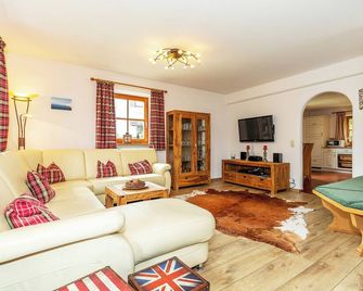 Chalet Bergromantik - Reit im Winkl - Living room