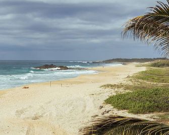 Utopía Beach Suite Sunset - Tlachicón - Beach