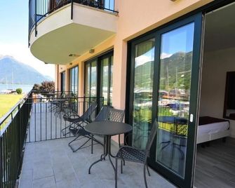 Hotel Resort Le Vele - Domaso - Balcony