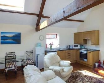 Surprise View, Holmrook - Holmrook - Kitchen
