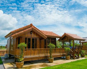 Bansuan-Pechchompoo - Rayong - Building